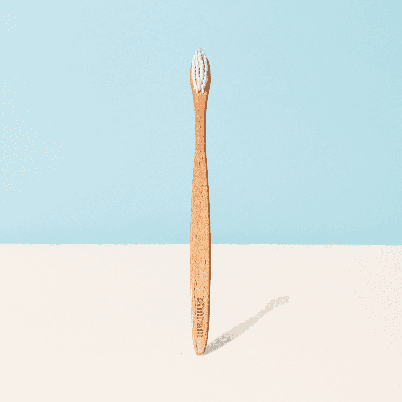 Brosse à dents en bois Medium Offerte - Adulte