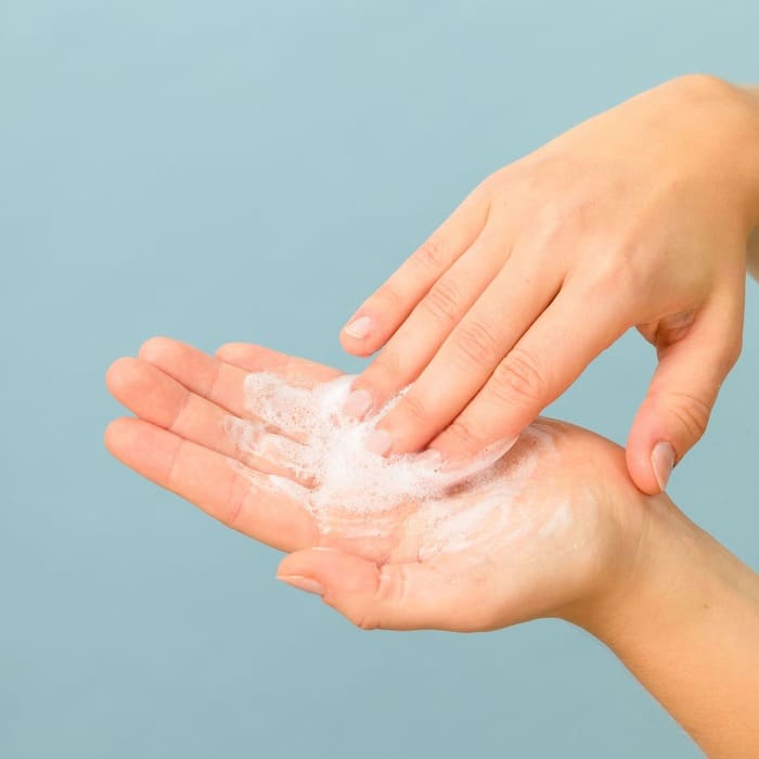 Mousse du gel douche peaux sensibles Pimpant